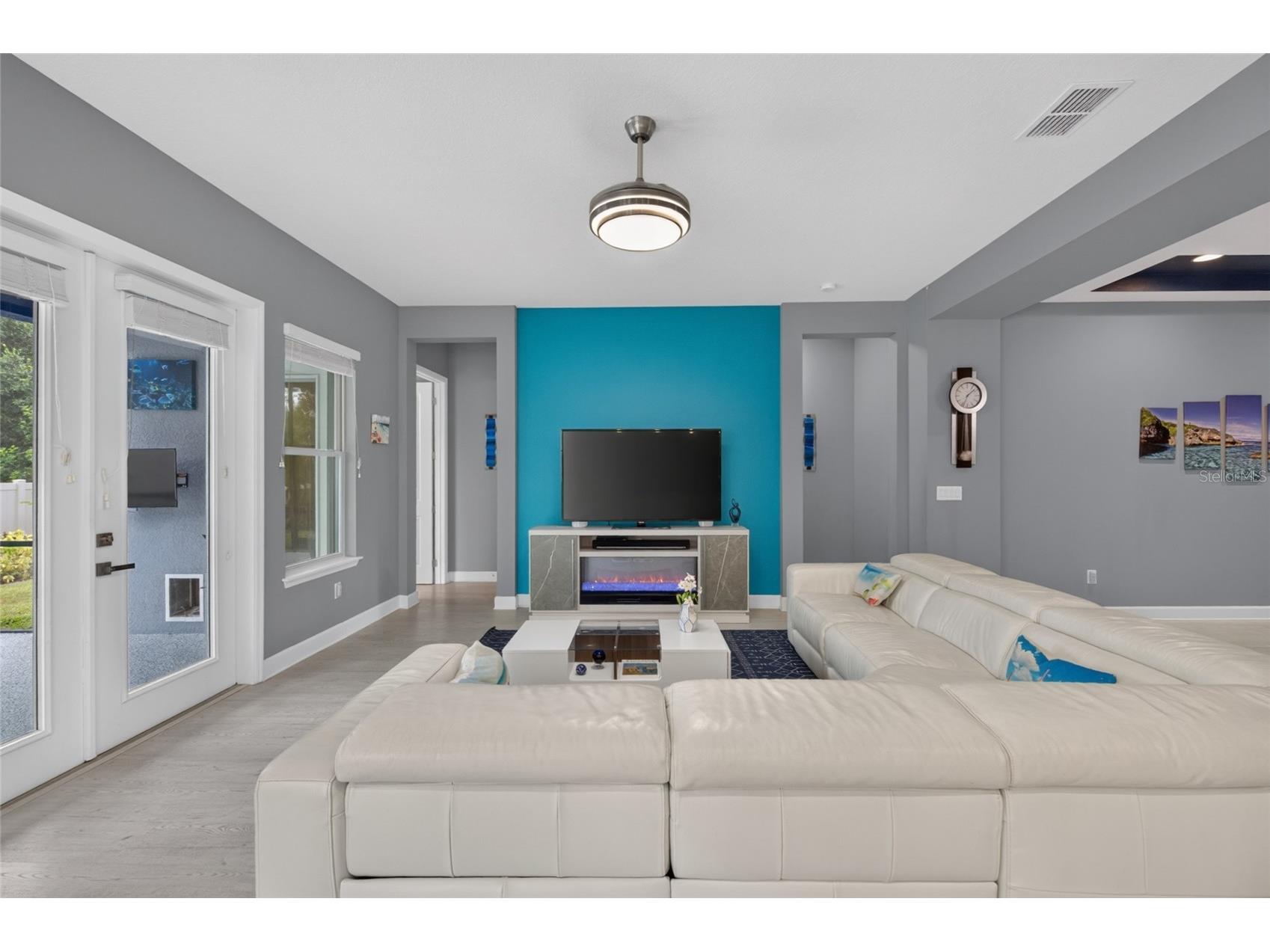 735 116th Court NE Bradenton FL 34212 A4698326 image9