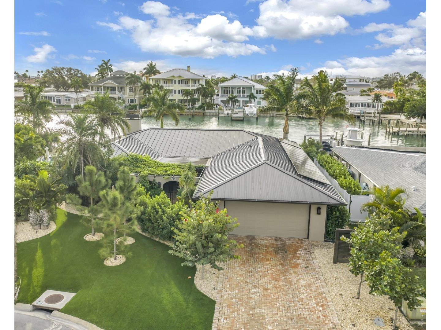 735 126th Avenue Treasure Island FL 33706 TB8465656 image1
