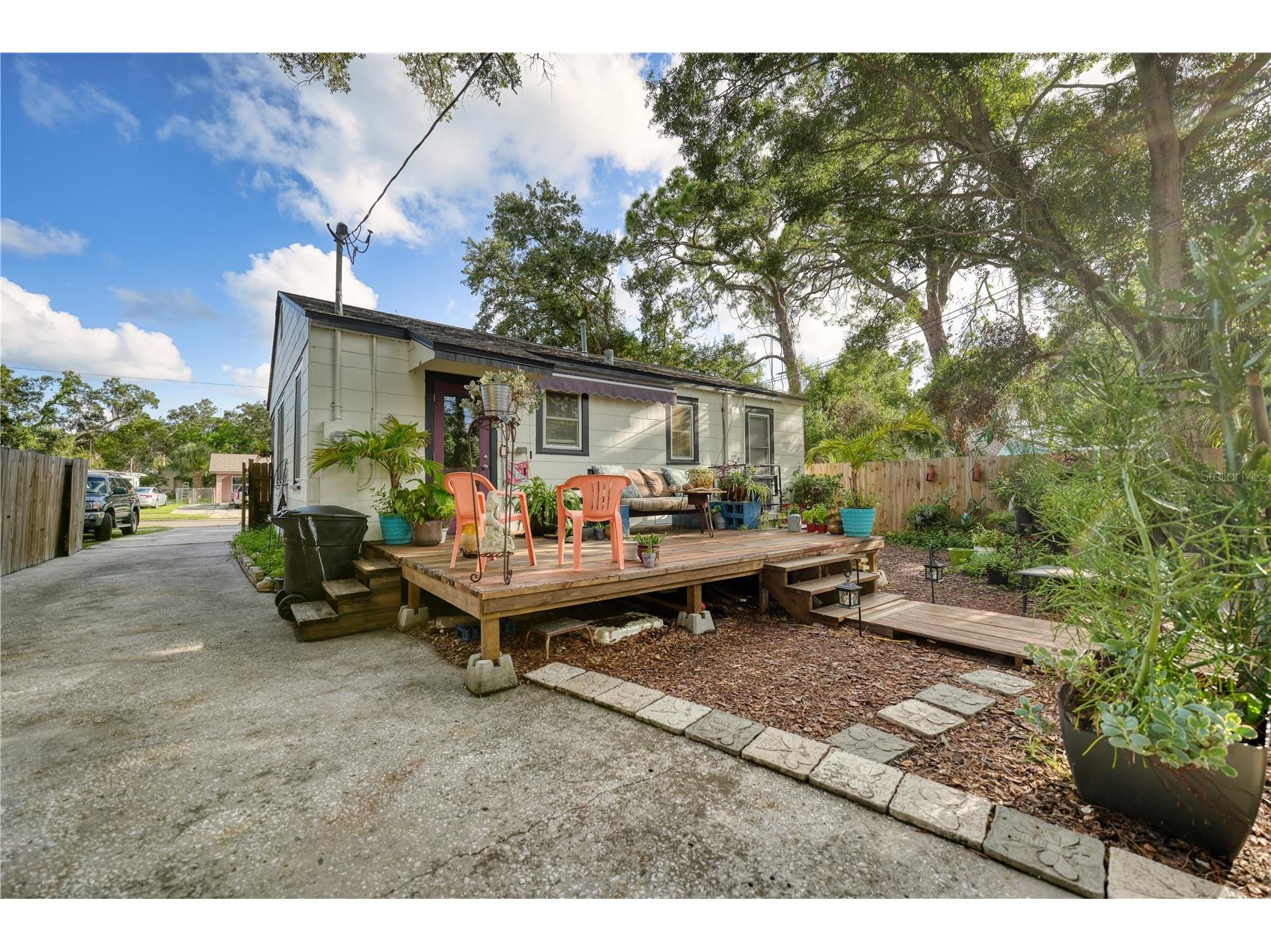 735 26th Avenue S Saint Petersburg FL 33705 TB8480402 image14