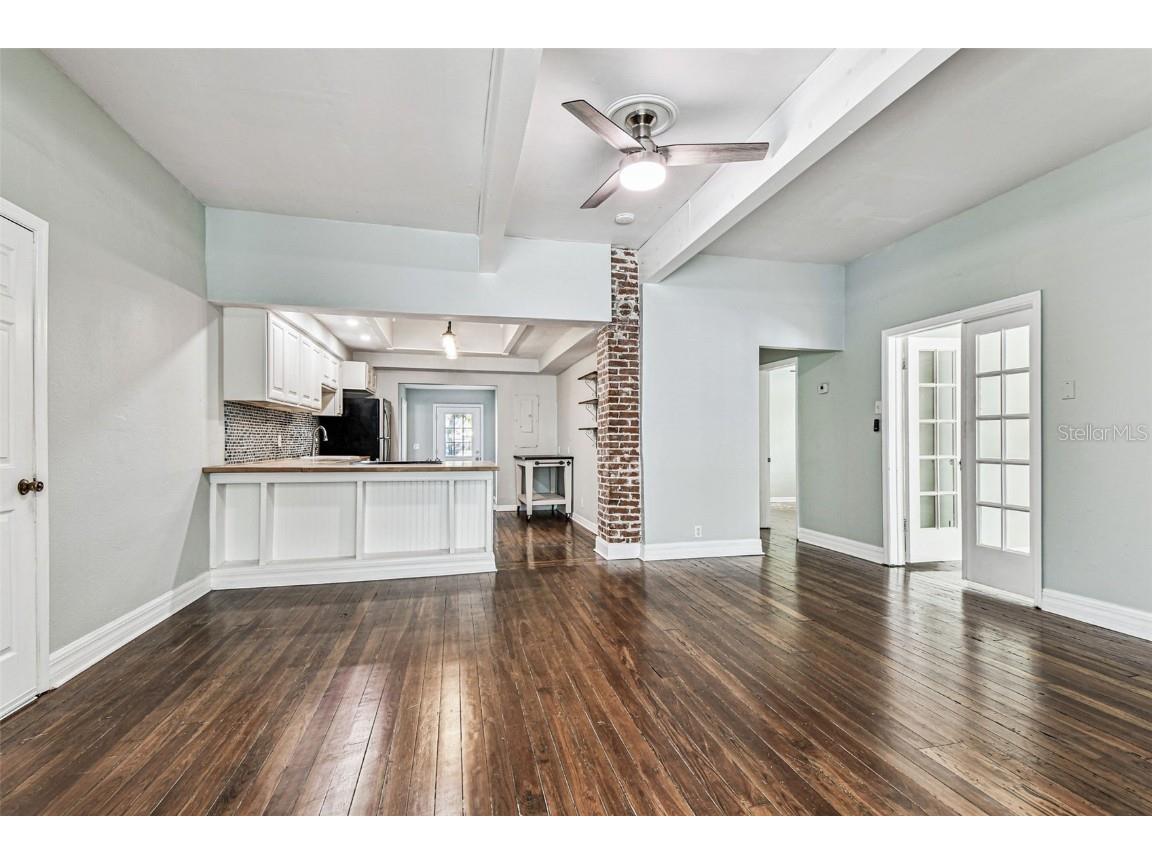 735 2nd Street N Safety Harbor FL 34695 TB8439357 image18