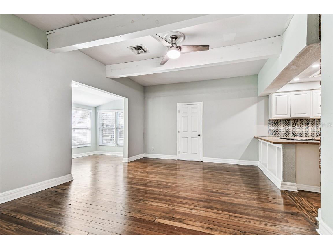 735 2nd Street N Safety Harbor FL 34695 TB8439357 image20