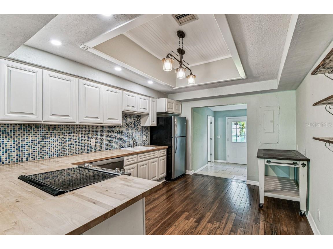 735 2nd Street N Safety Harbor FL 34695 TB8439357 image24