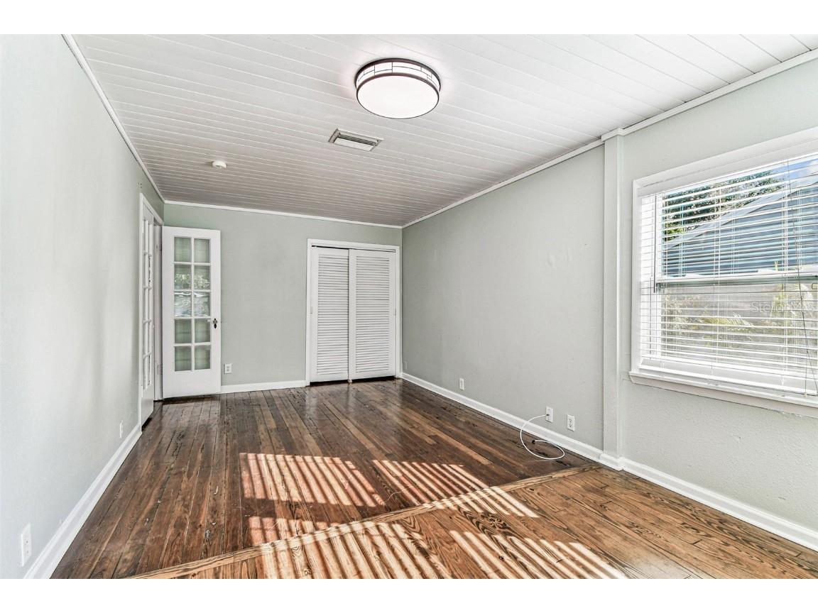 735 2nd Street N Safety Harbor FL 34695 TB8439357 image32