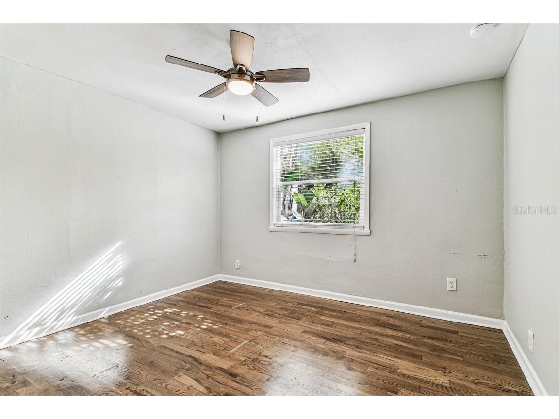 735 2nd Street N Safety Harbor FL 34695 TB8439357 image34