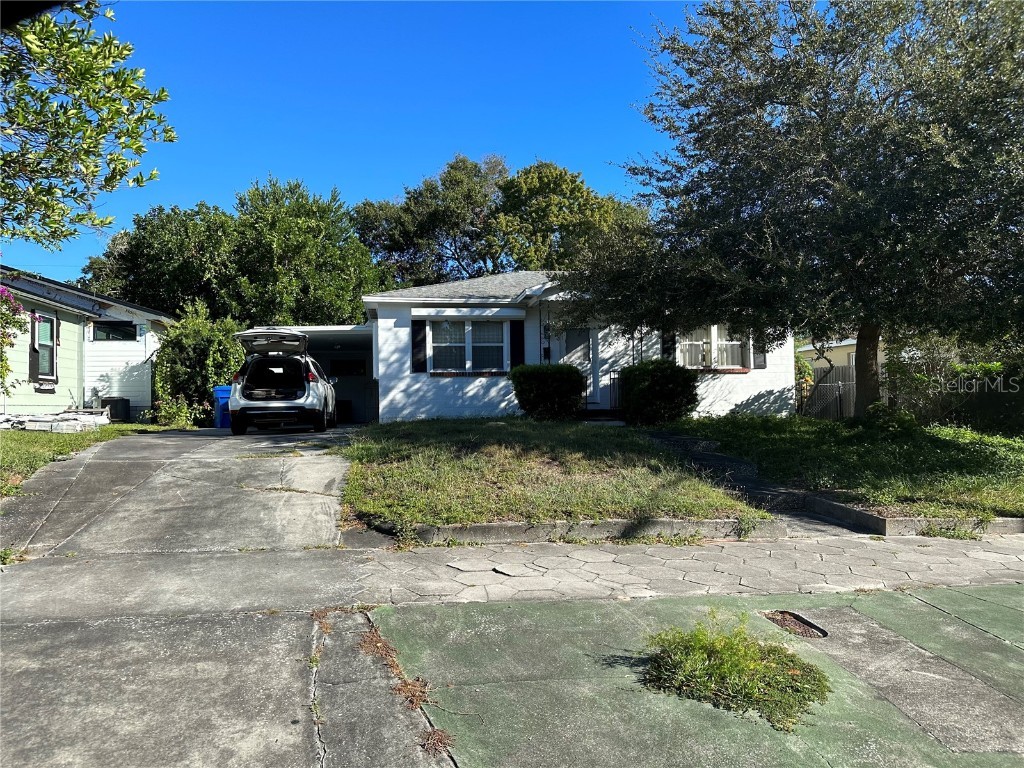 735 34th Avenue N Saint Petersburg FL 33704 U8217877 image1