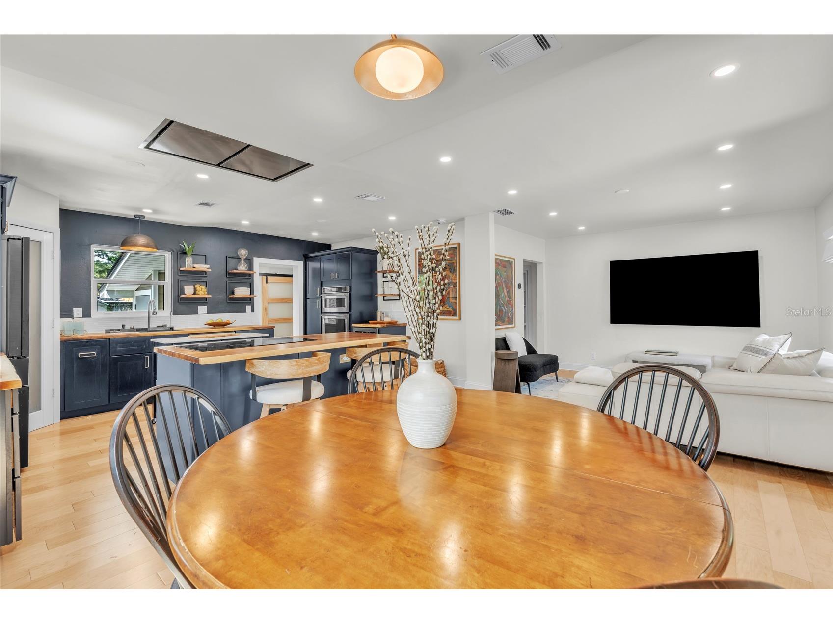 735 40th Avenue N Saint Petersburg FL 33703 TB8504827 image10