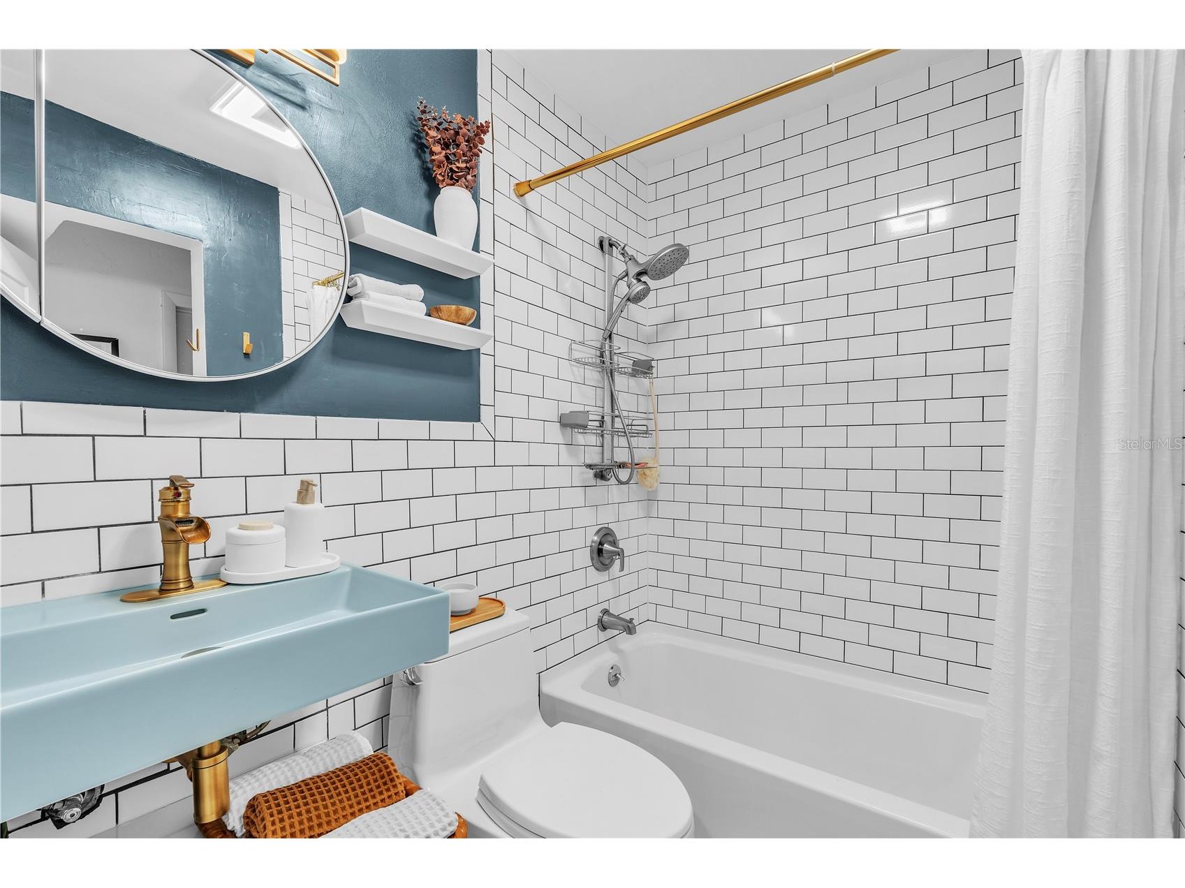 735 40th Avenue N Saint Petersburg FL 33703 TB8504827 image14