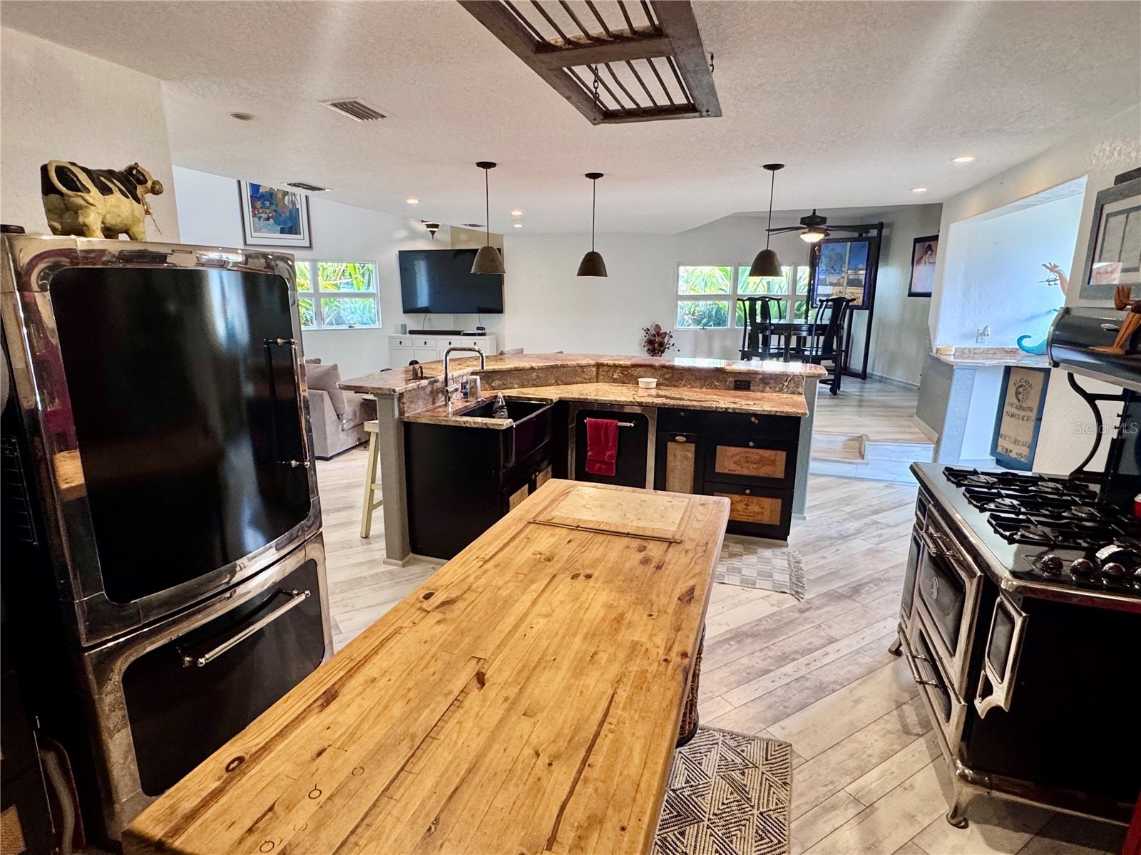 735 79th Circle S Saint Petersburg FL 33707 TB8521145 image16