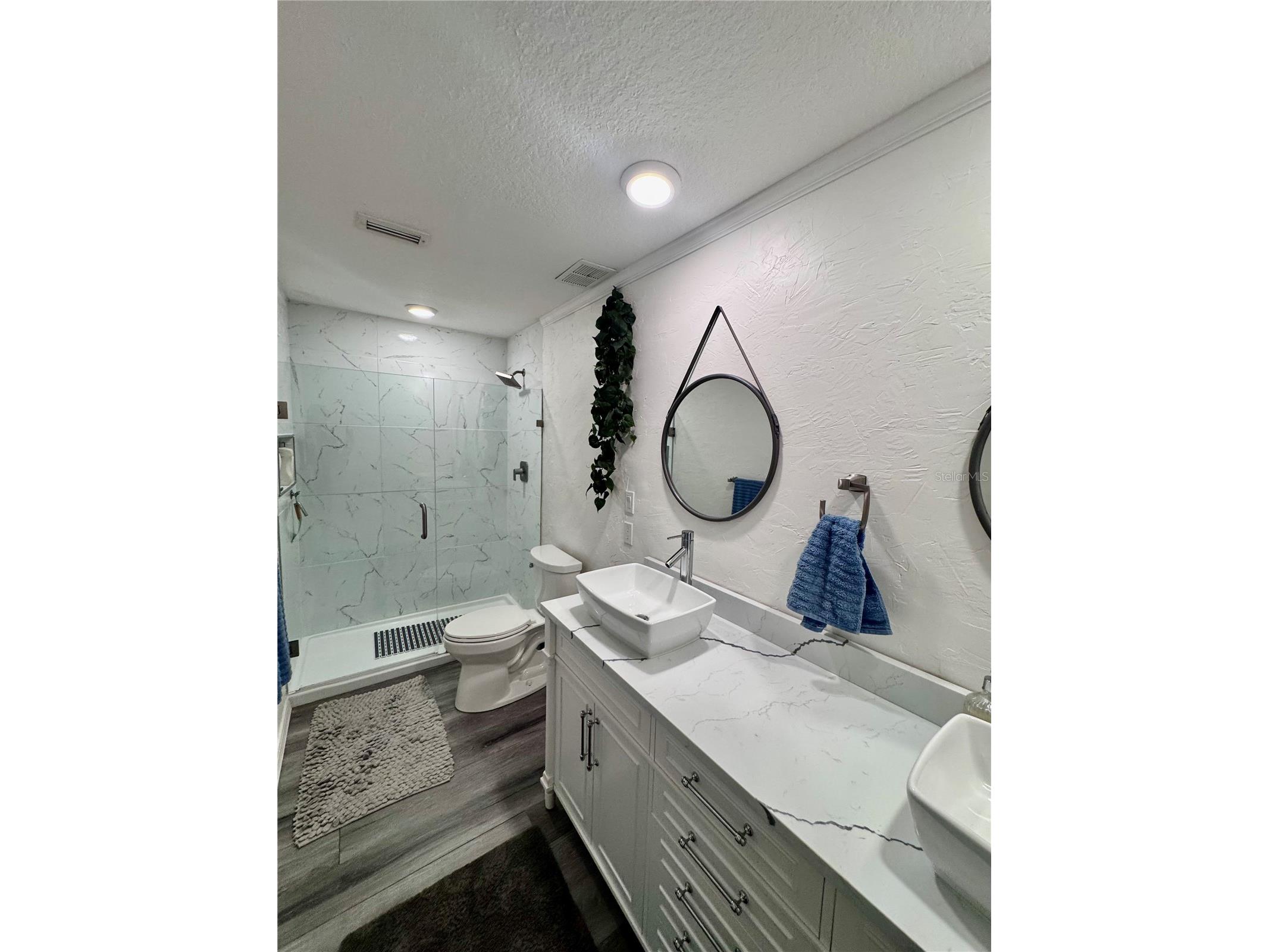 735 79th Circle S Saint Petersburg FL 33707 TB8521145 image29