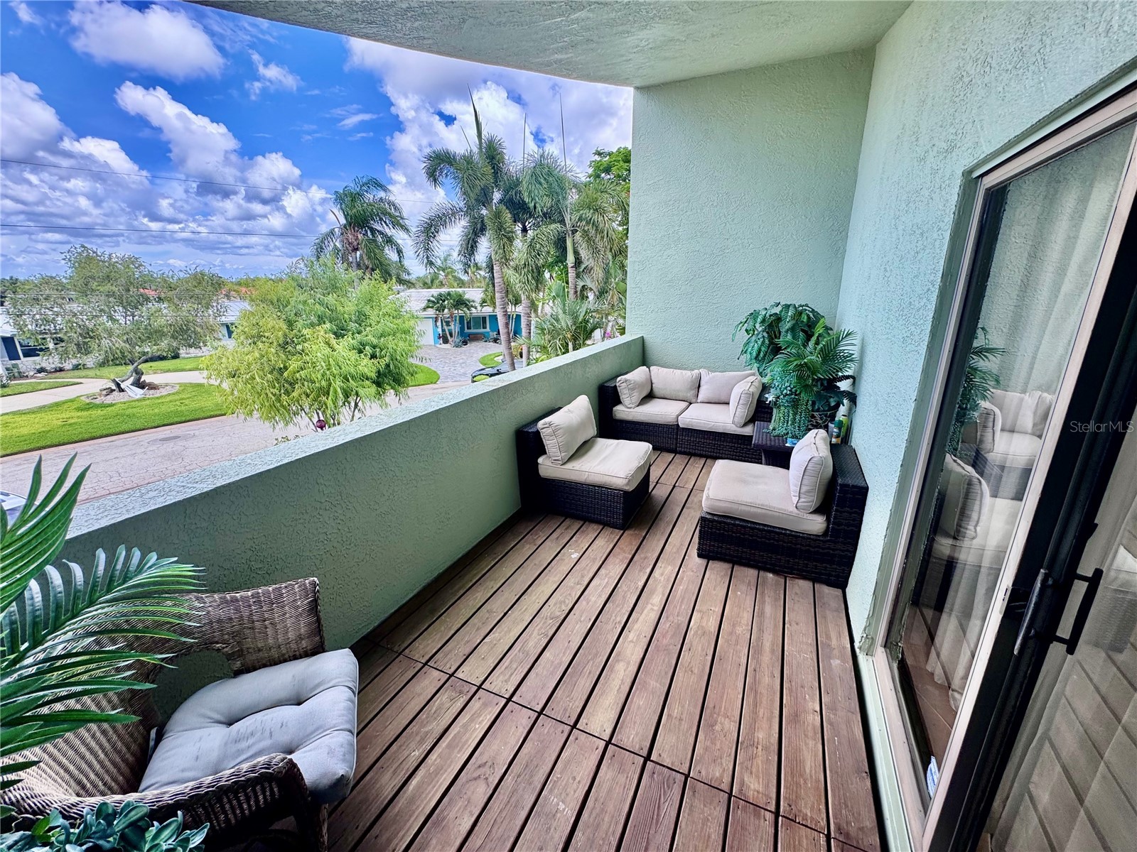 735 79th Circle S Saint Petersburg FL 33707 TB8521145 image34