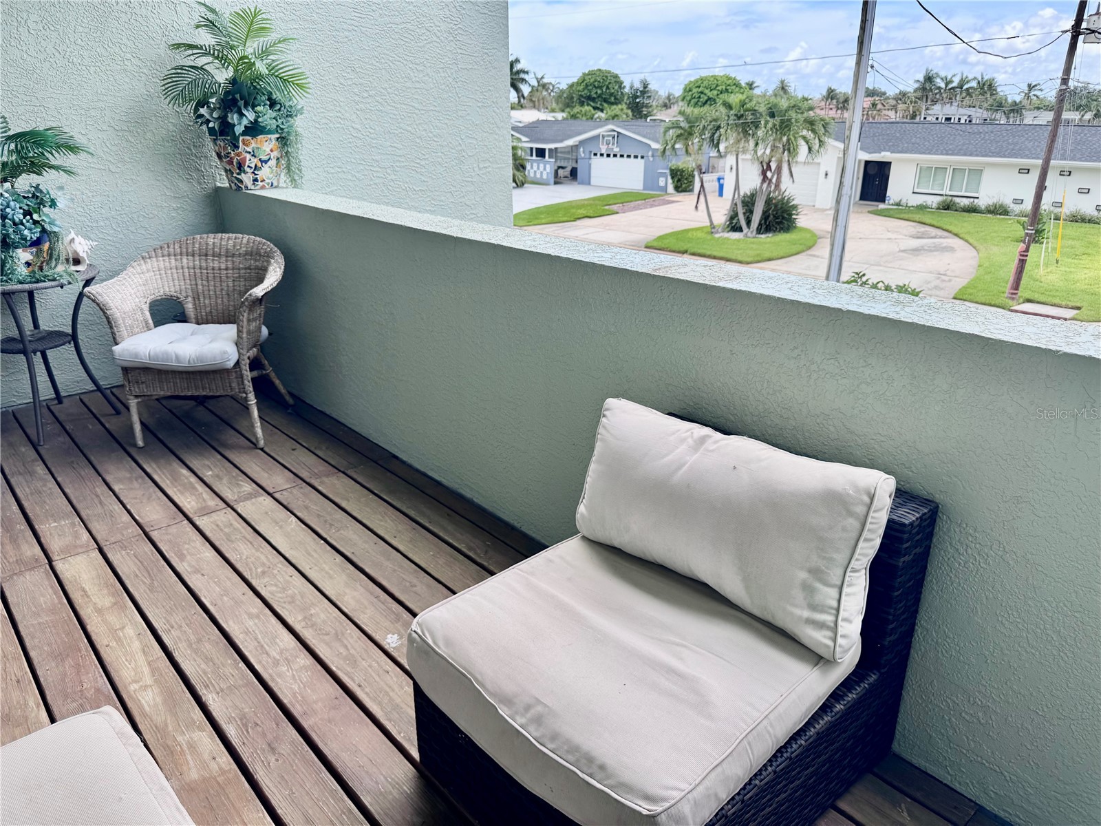 735 79th Circle S Saint Petersburg FL 33707 TB8521145 image35