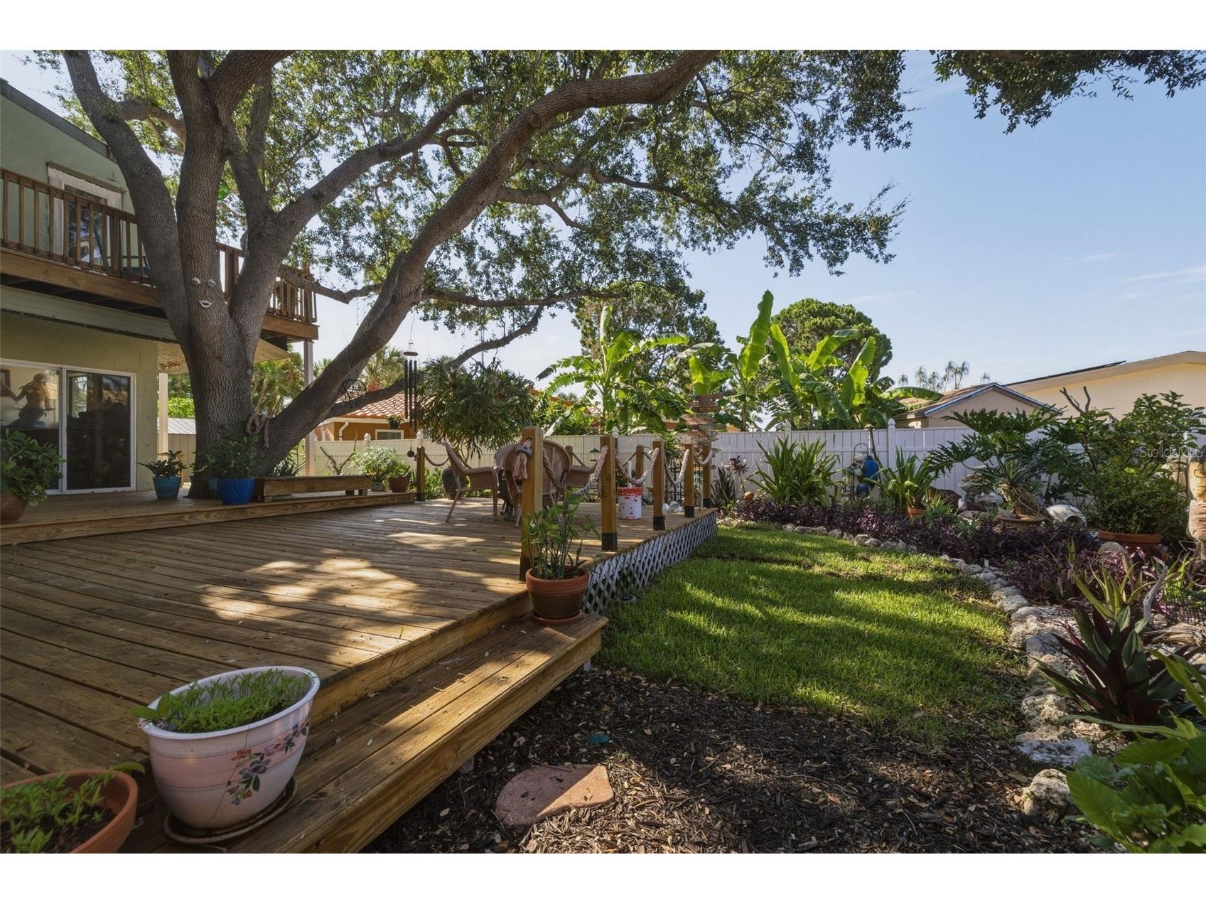 735 79th Circle S Saint Petersburg FL 33707 TB8521145 image42