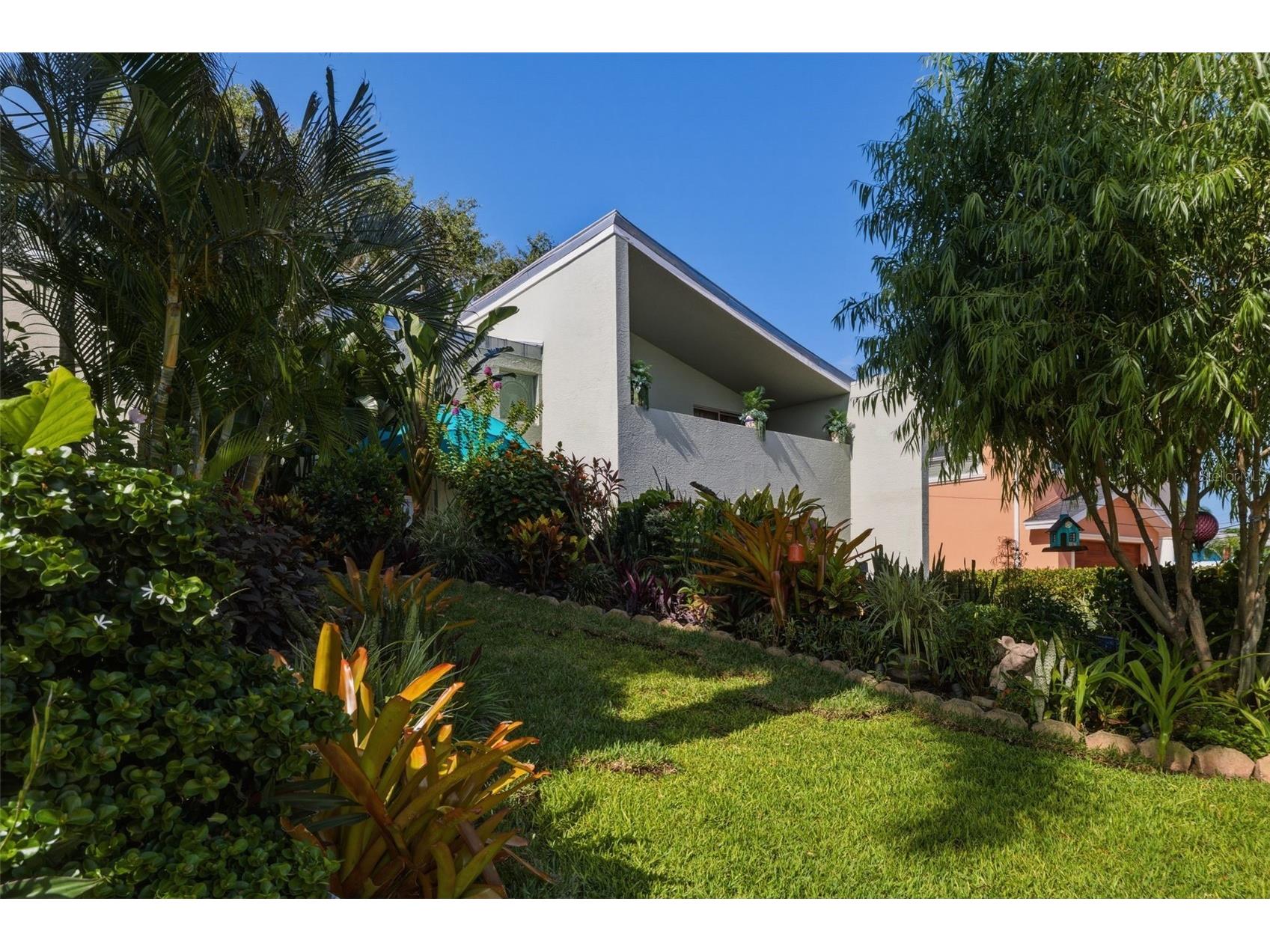 735 79th Circle S Saint Petersburg FL 33707 TB8521145 image43