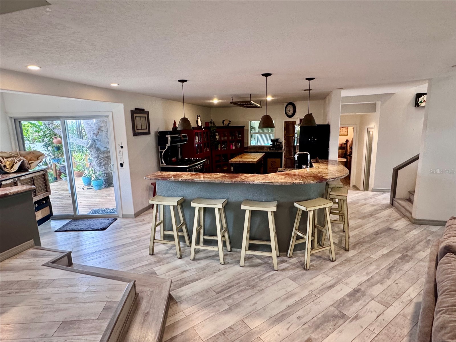 735 79th Circle S Saint Petersburg FL 33707 TB8521145 image9