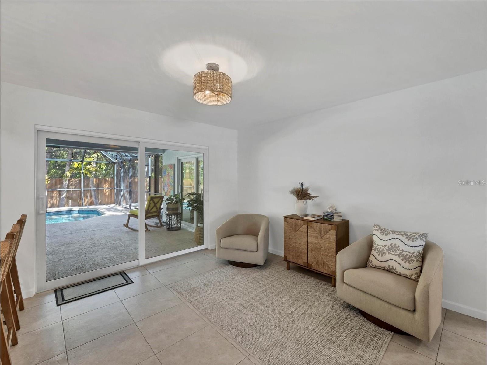 735 Birdsong Lane Sarasota FL 34242 A4660352 image10