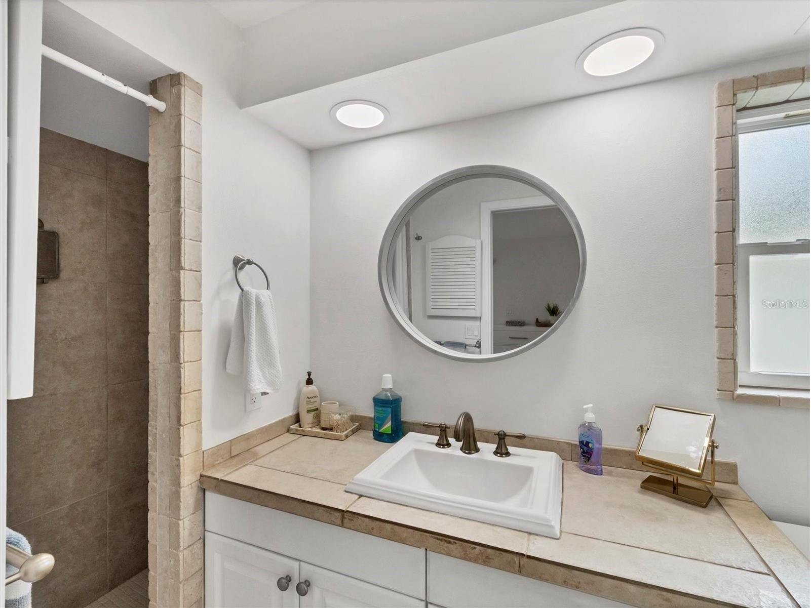 735 Birdsong Lane Sarasota FL 34242 A4660352 image19