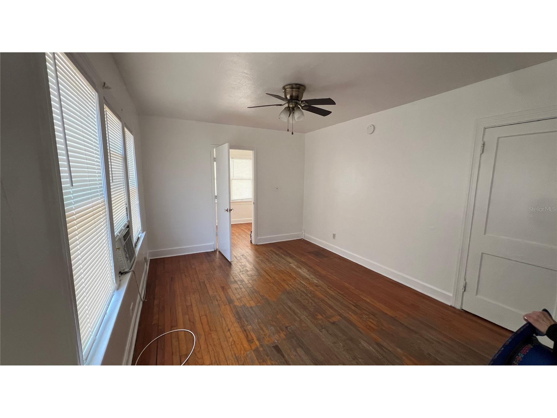 735 Grove Street N #2 Saint Petersburg FL 33701 TB8513902 image5