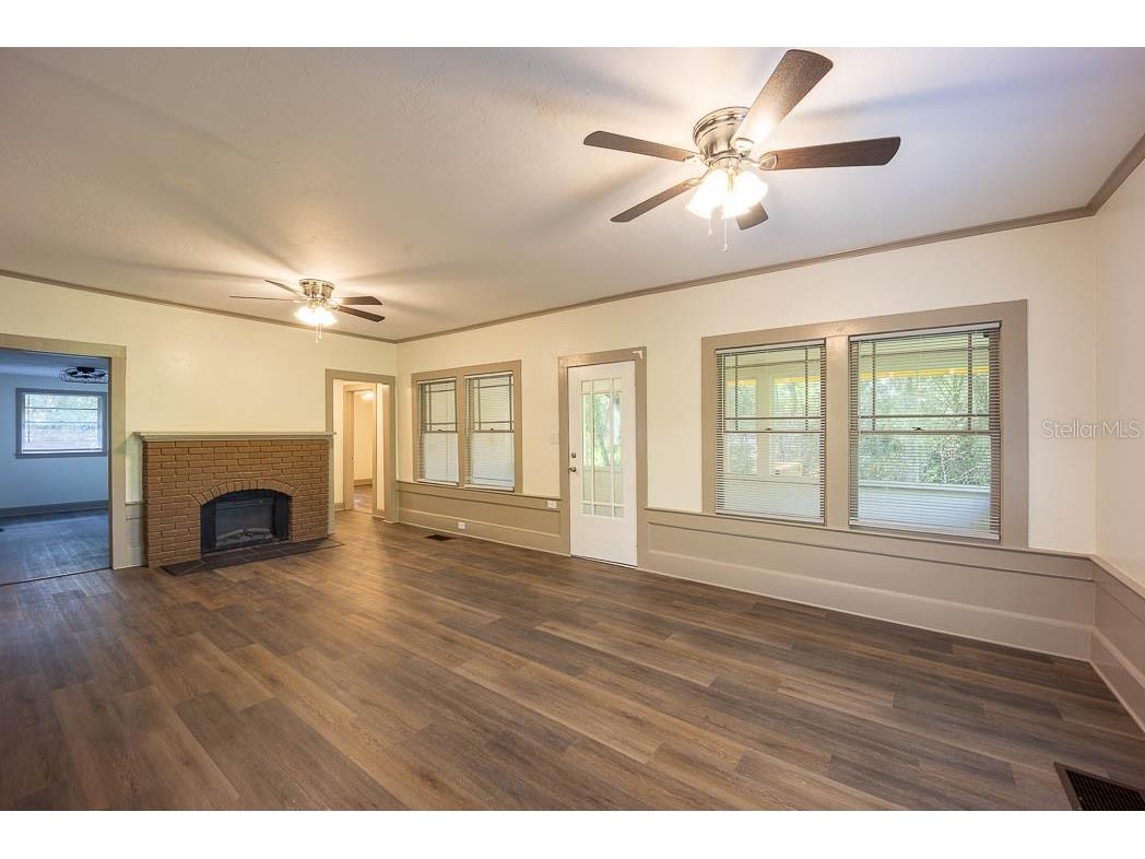 735 Montreville Ave Deland FL 32724 V4947977 image3
