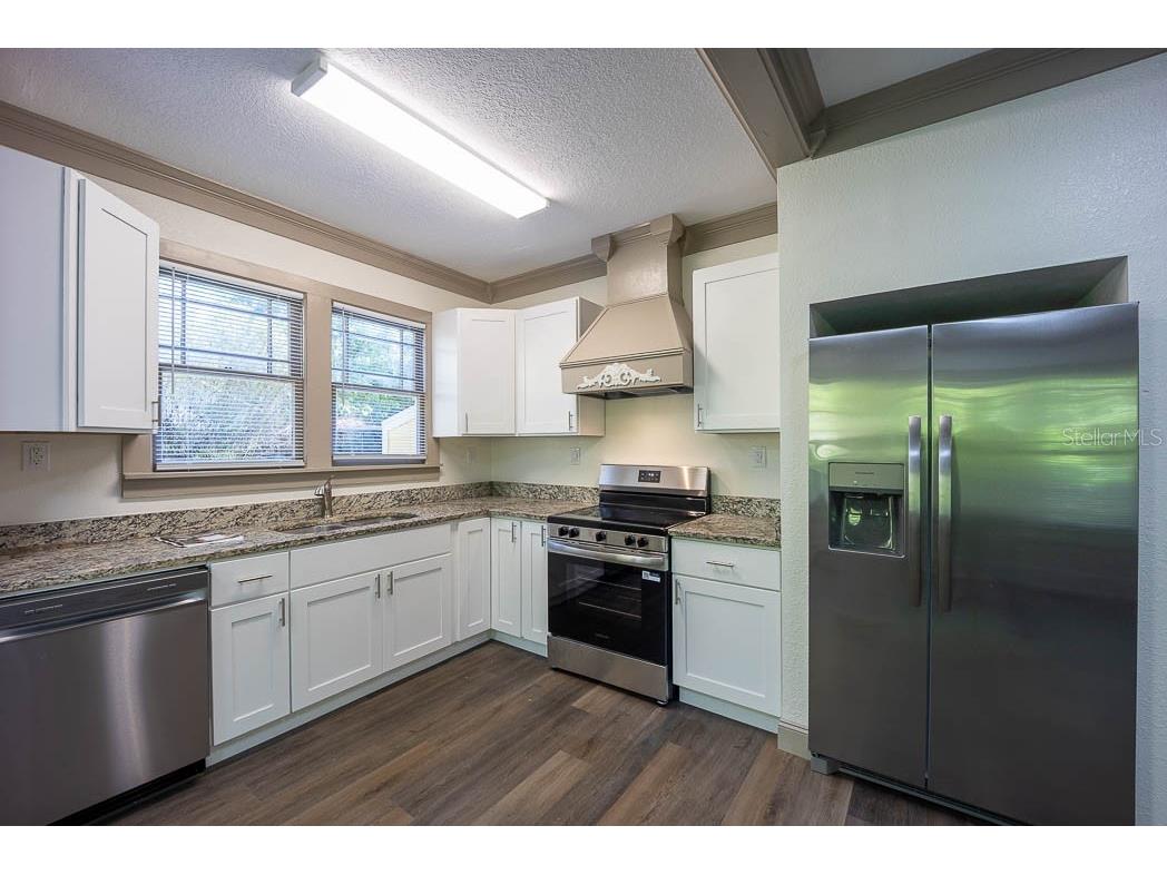 735 Montreville Ave Deland FL 32724 V4947977 image8