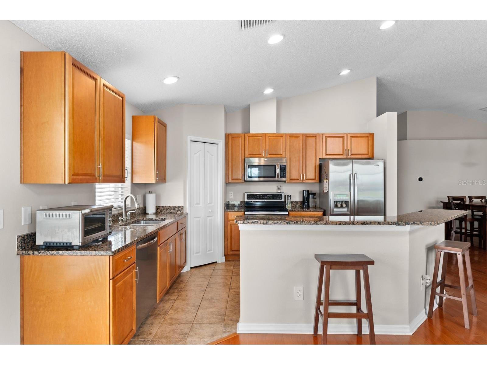735 NE Addison Drive Saint Petersburg FL 33716 TB8507415 image12