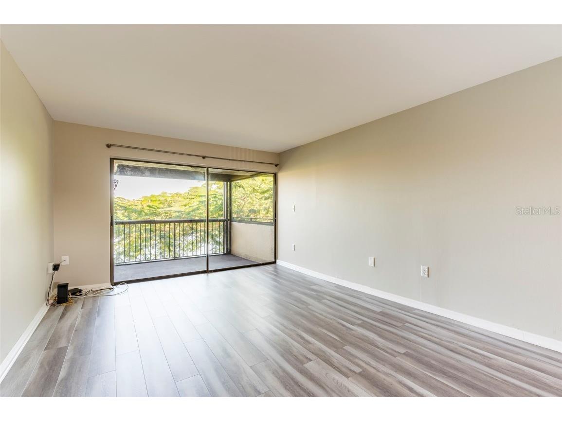 735 S Village Drive N #206 Saint Petersburg FL 33716 TB8448749 image12