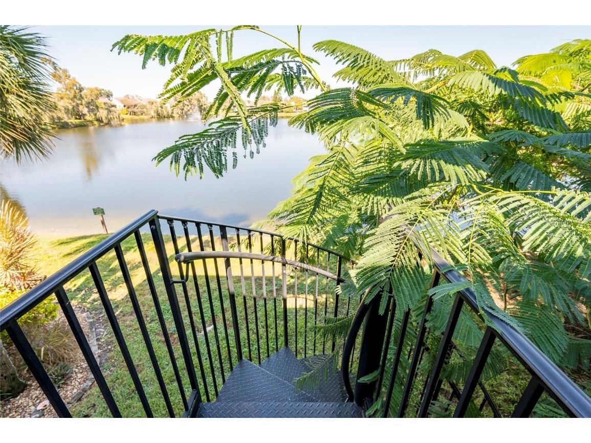 735 S Village Drive N #206 Saint Petersburg FL 33716 TB8448749 image15