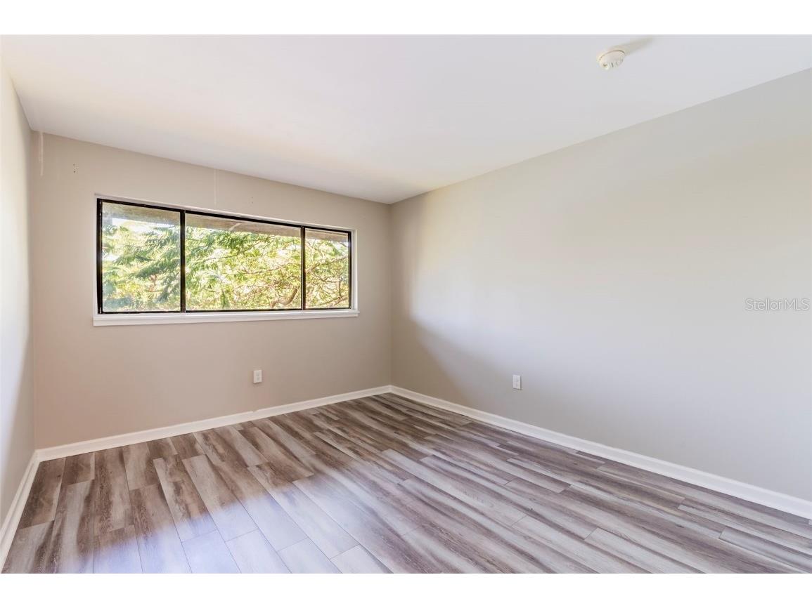 735 S Village Drive N #206 Saint Petersburg FL 33716 TB8448749 image19