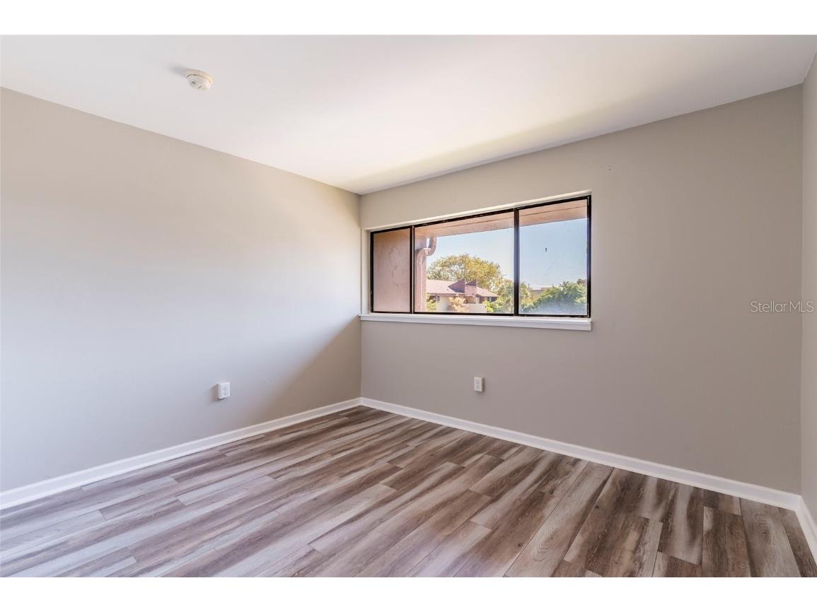 735 S Village Drive N #206 Saint Petersburg FL 33716 TB8448749 image24