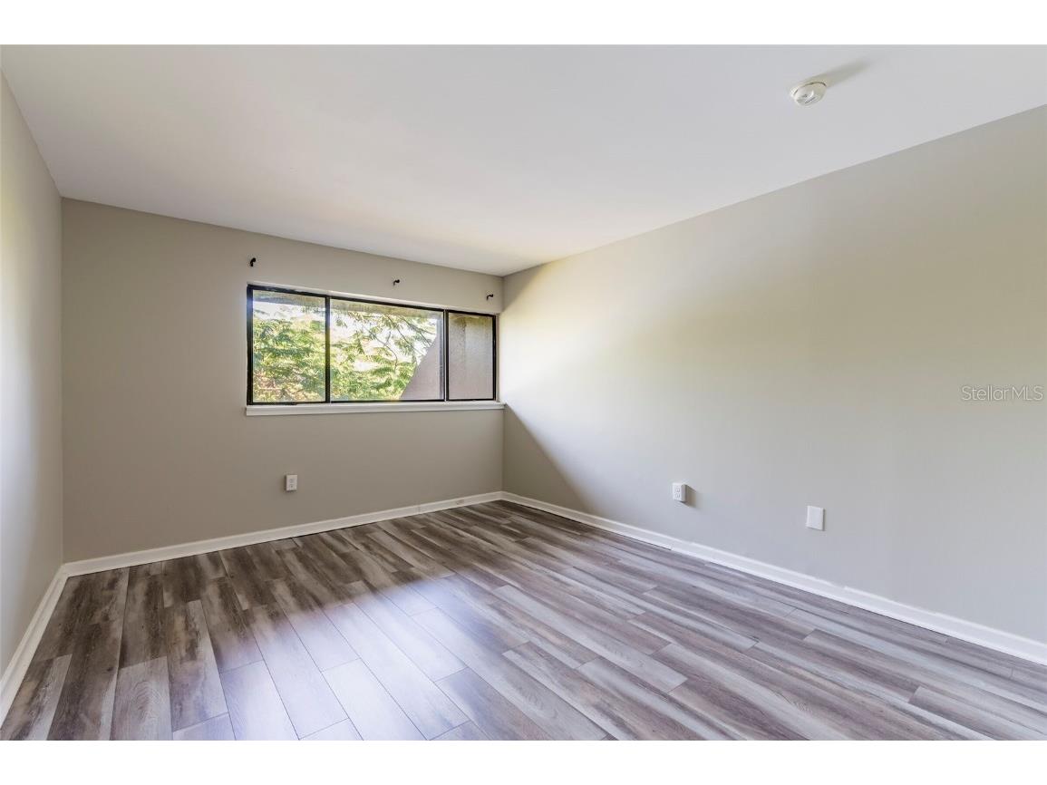 735 S Village Drive N #206 Saint Petersburg FL 33716 TB8448749 image29