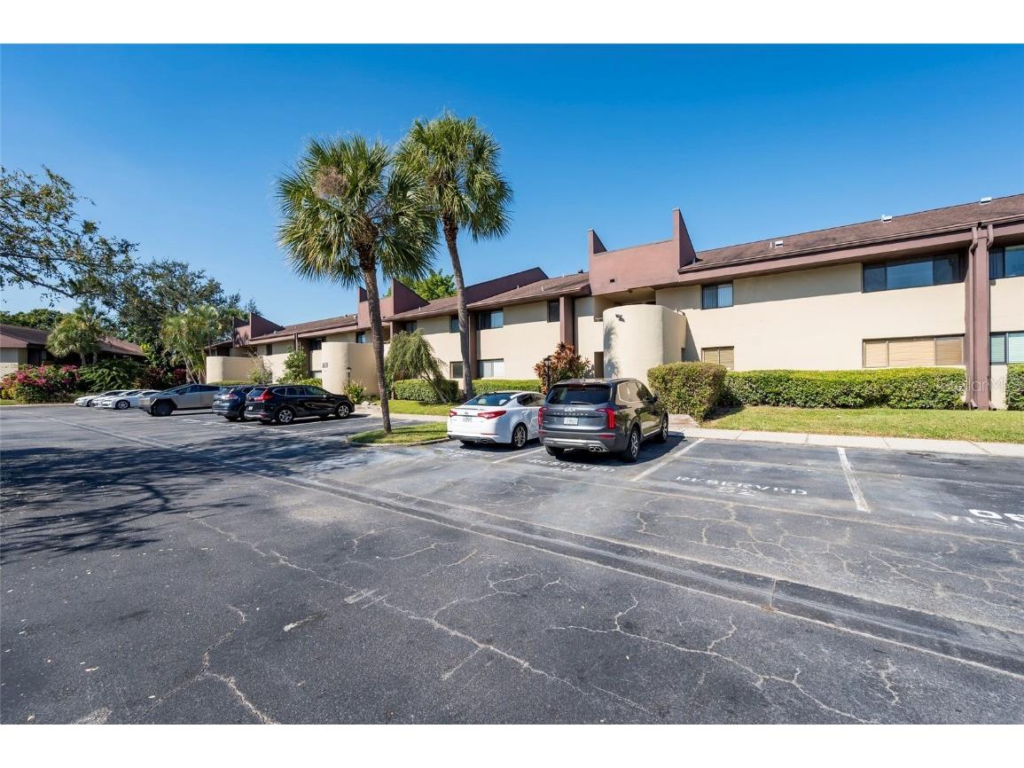 735 S Village Drive N #206 Saint Petersburg FL 33716 TB8448749 image3