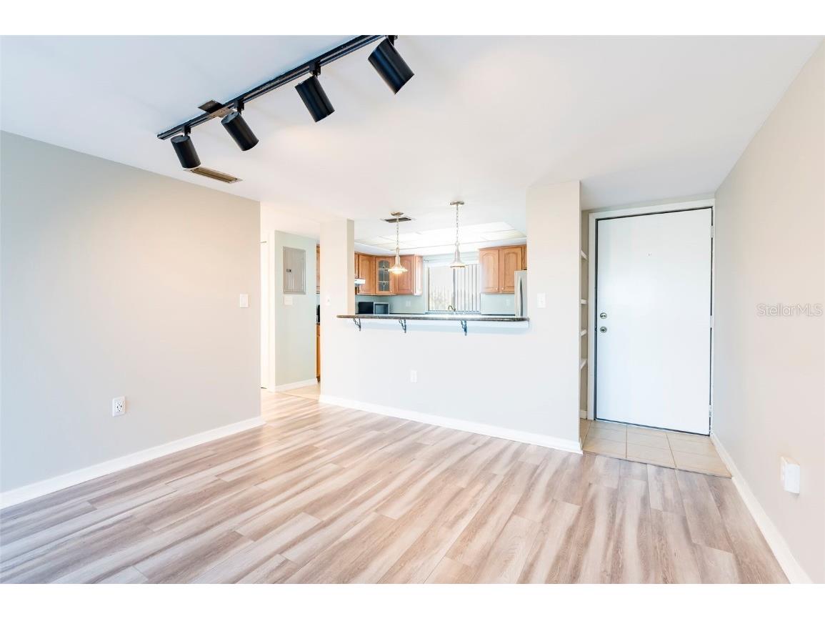 735 S Village Drive N #206 Saint Petersburg FL 33716 TB8448749 image5