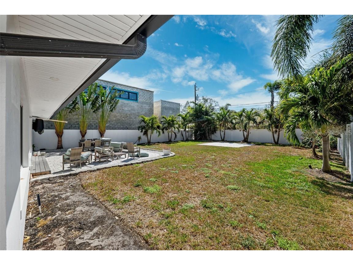 735 Snell Isle Boulevard NE Saint Petersburg FL 33704 TB8351634 image9