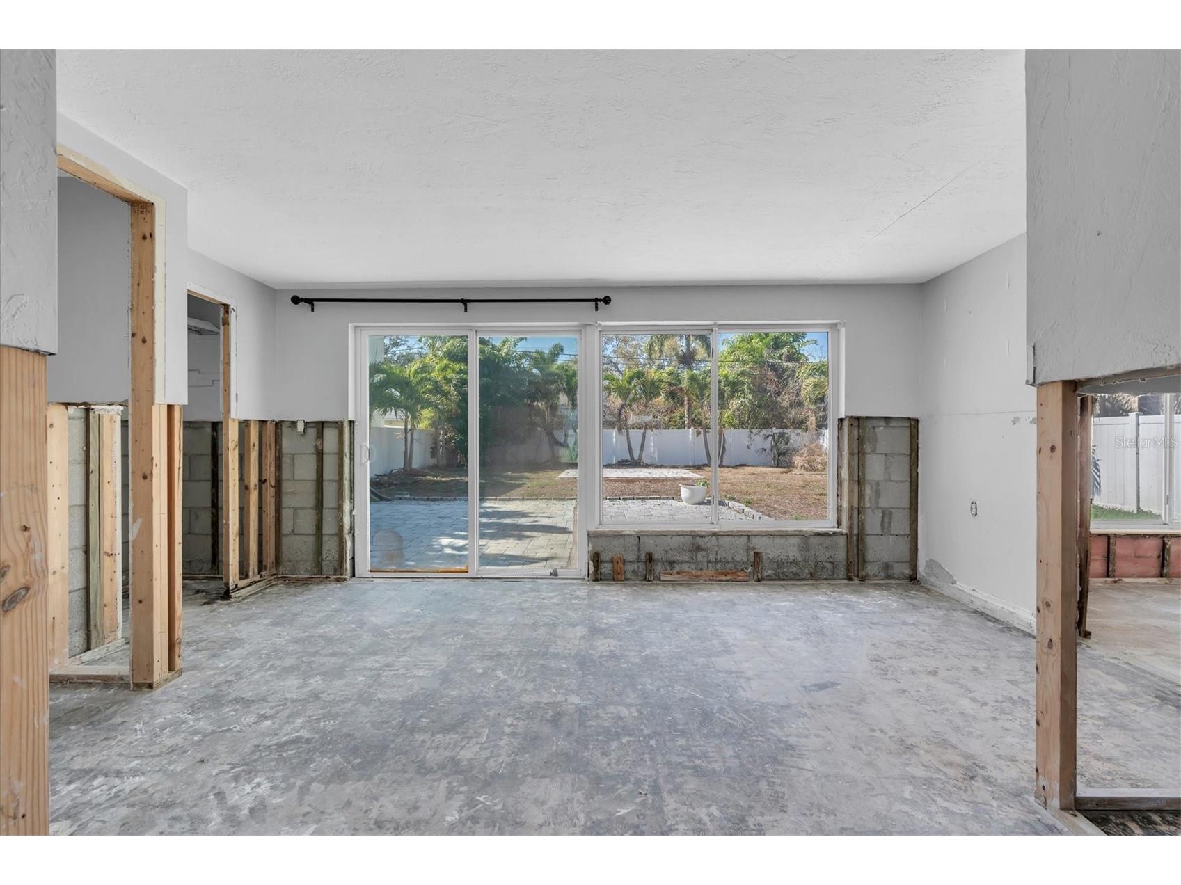 735 Snell Isle Boulevard NE Saint Petersburg FL 33704 TB8481936 image10