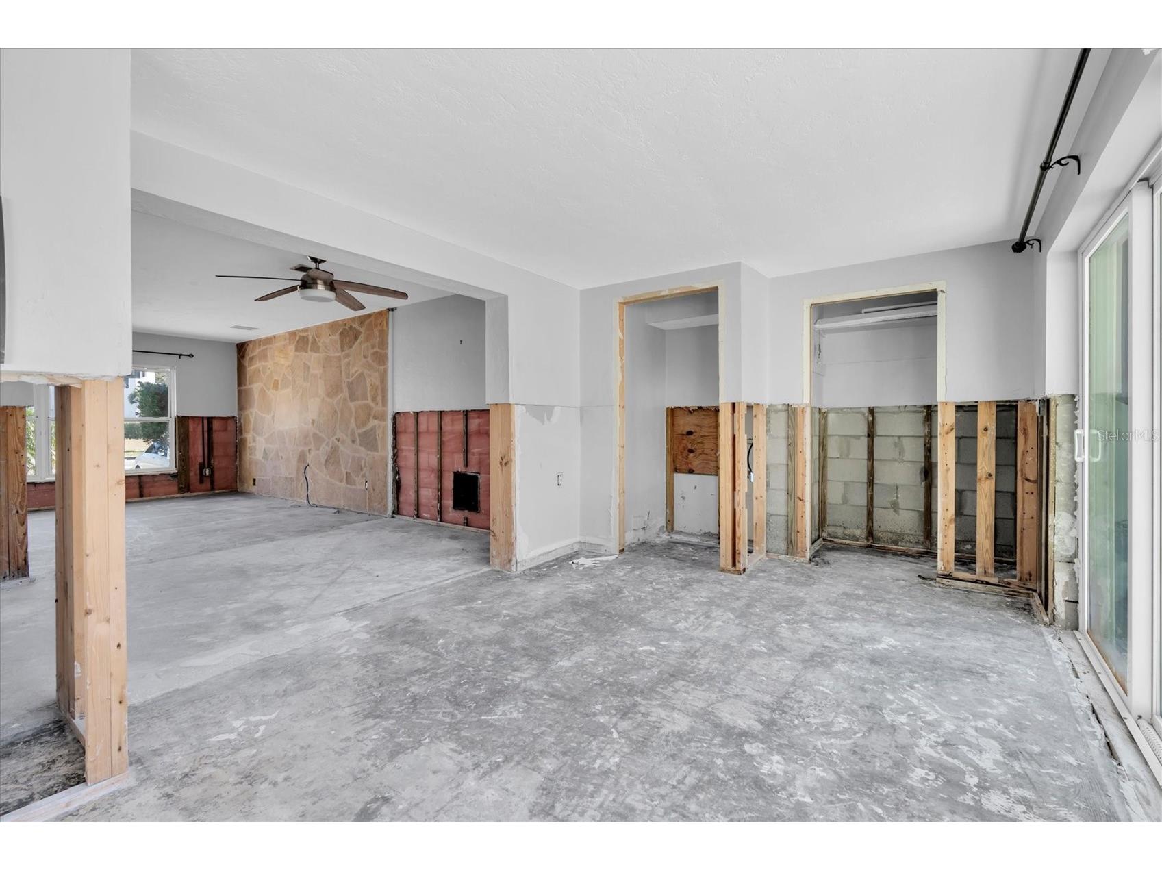 735 Snell Isle Boulevard NE Saint Petersburg FL 33704 TB8481936 image11