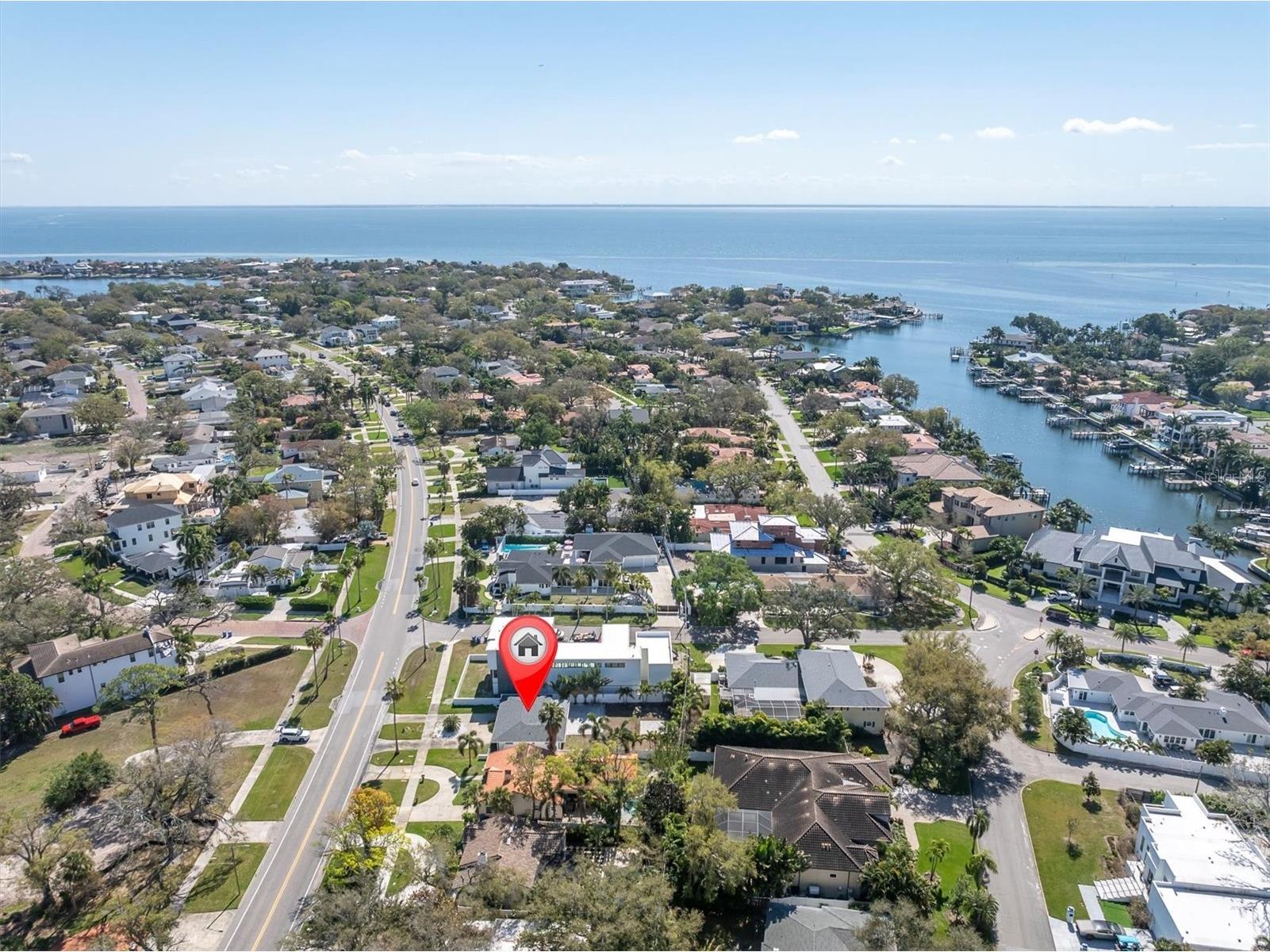 735 Snell Isle Boulevard NE Saint Petersburg FL 33704 TB8481936 image5