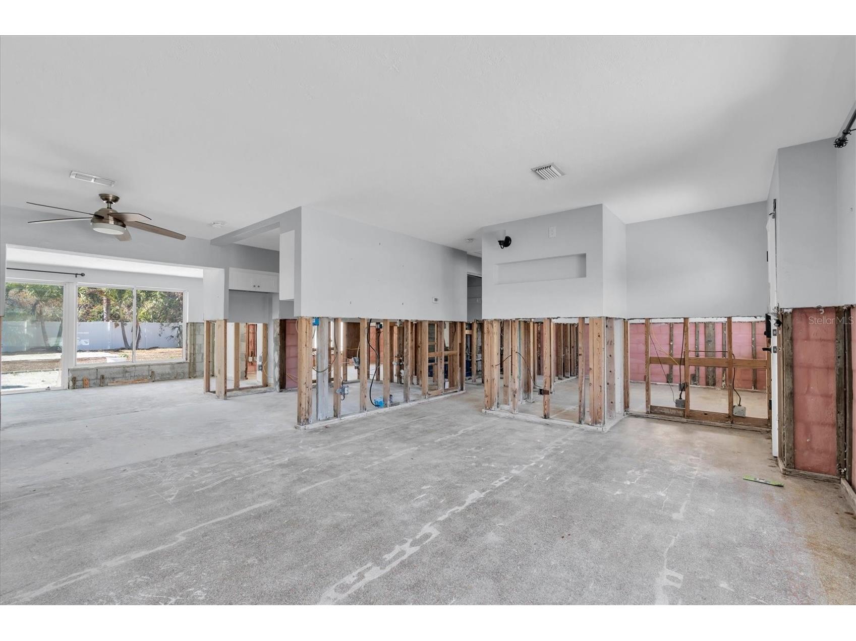 735 Snell Isle Boulevard NE Saint Petersburg FL 33704 TB8481936 image7