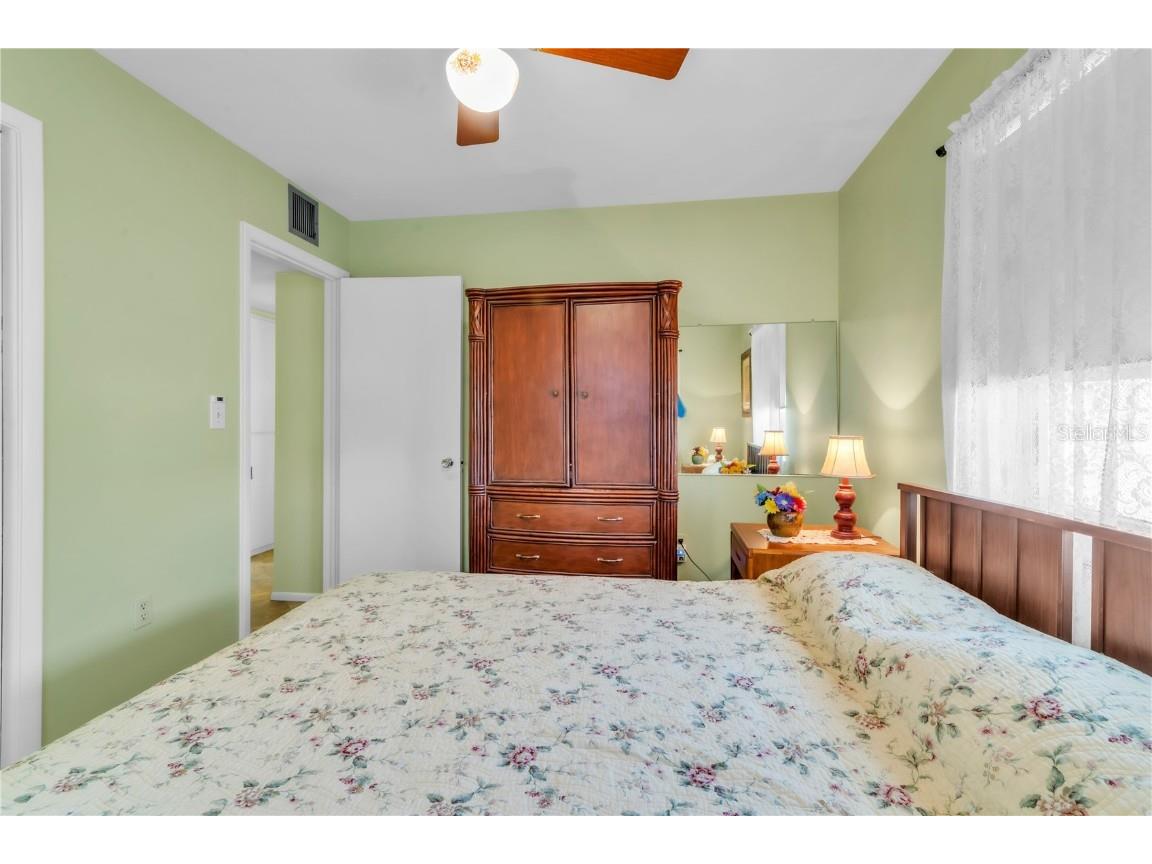 735 Torrey Pines Avenue Sun City Center FL 33573 TB8446676 image20