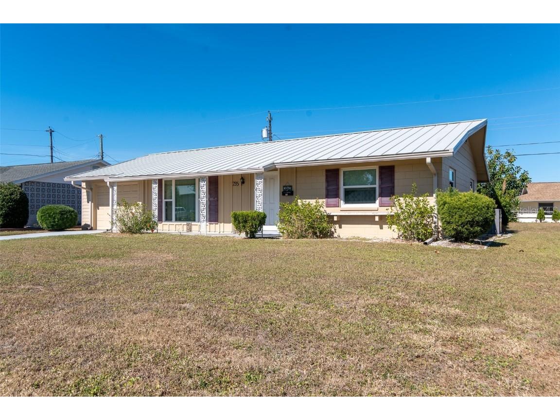 735 Torrey Pines Avenue Sun City Center FL 33573 TB8446676 image3