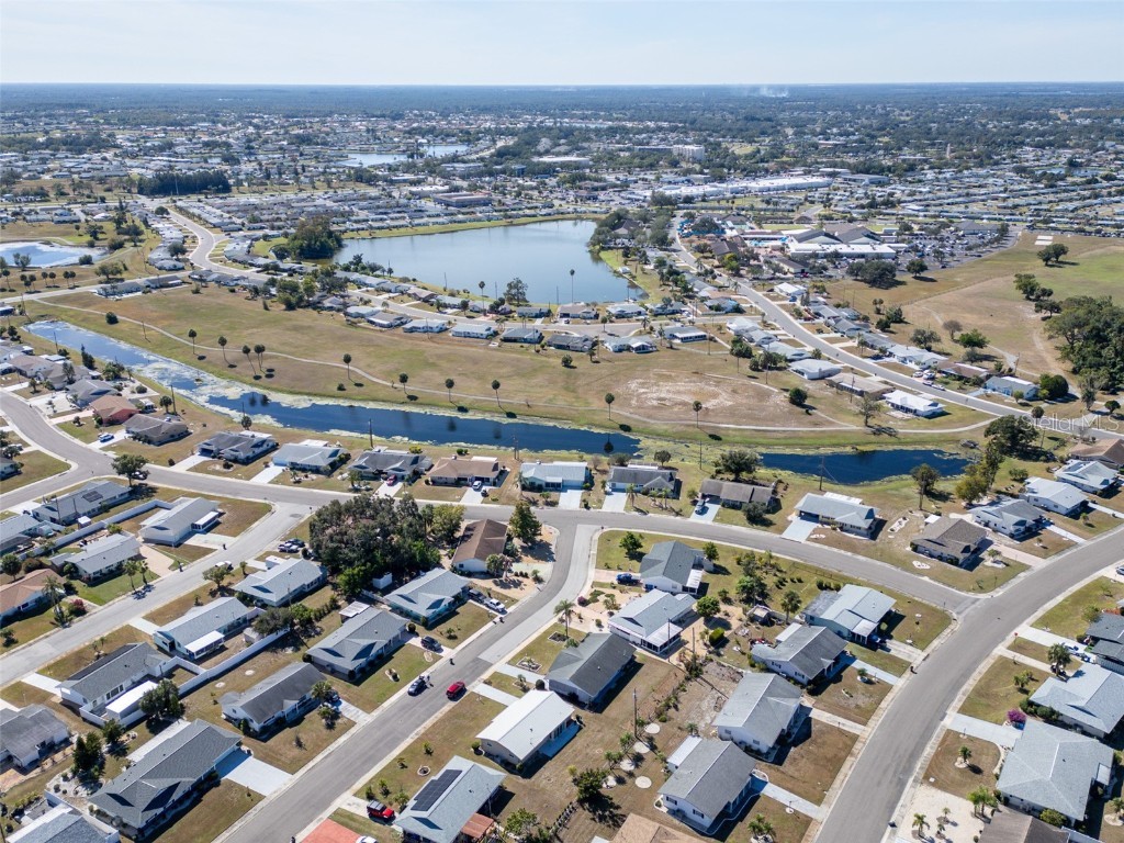 735 Torrey Pines Avenue Sun City Center FL 33573 TB8446676 image37