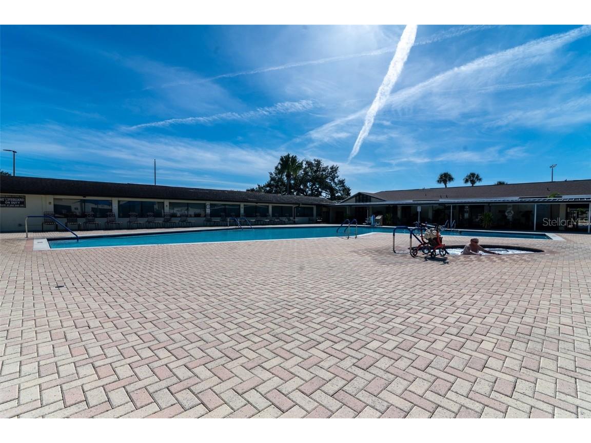 735 Torrey Pines Avenue Sun City Center FL 33573 TB8446676 image45