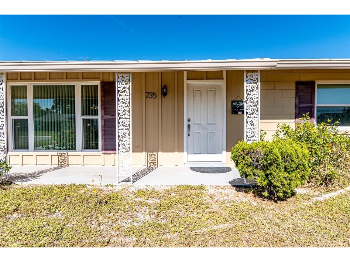 735 Torrey Pines Avenue Sun City Center FL 33573 TB8446676 image6