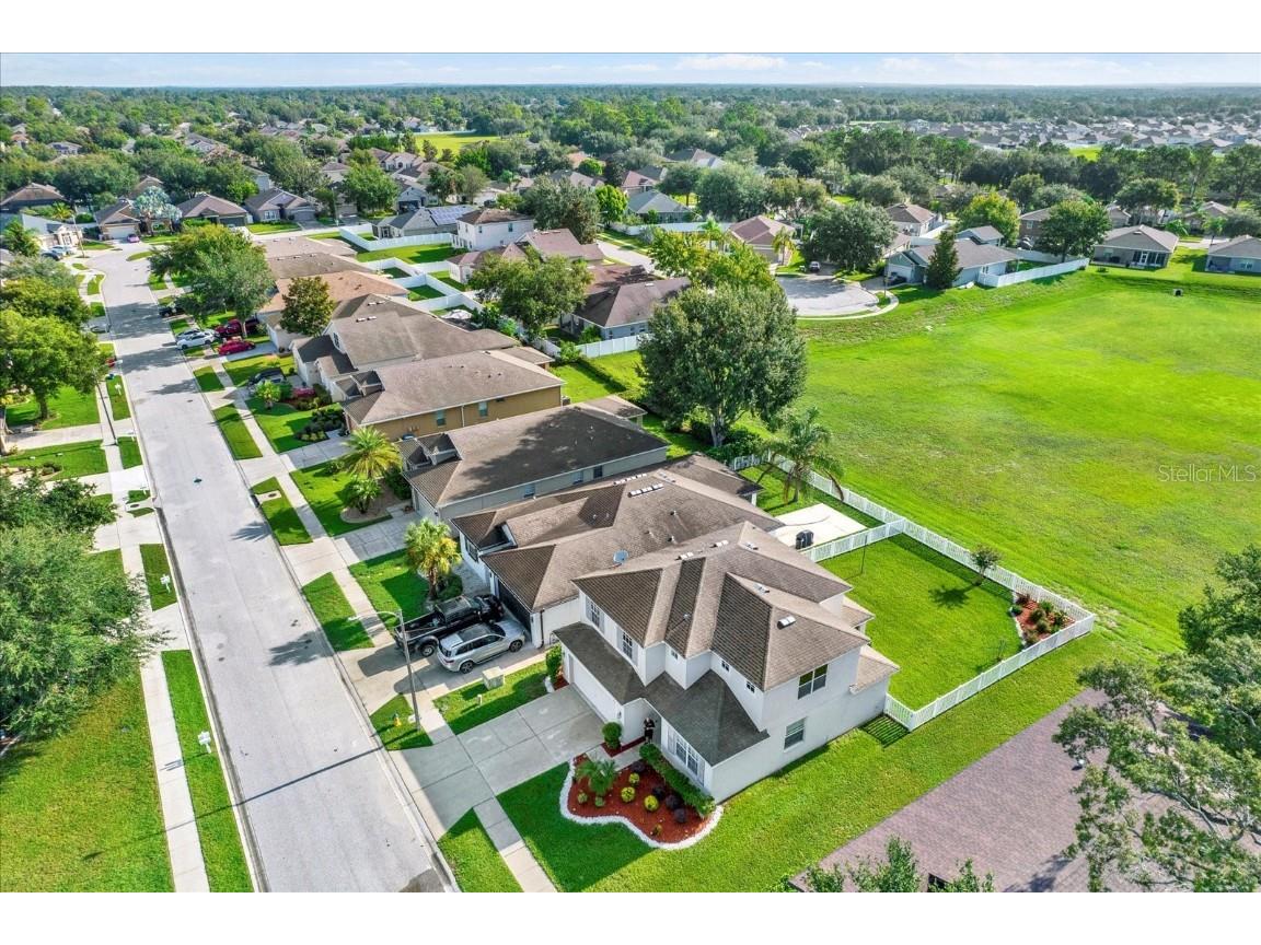 735 Winthrop Drive Spring Hill FL 34609 TB8405608 image32