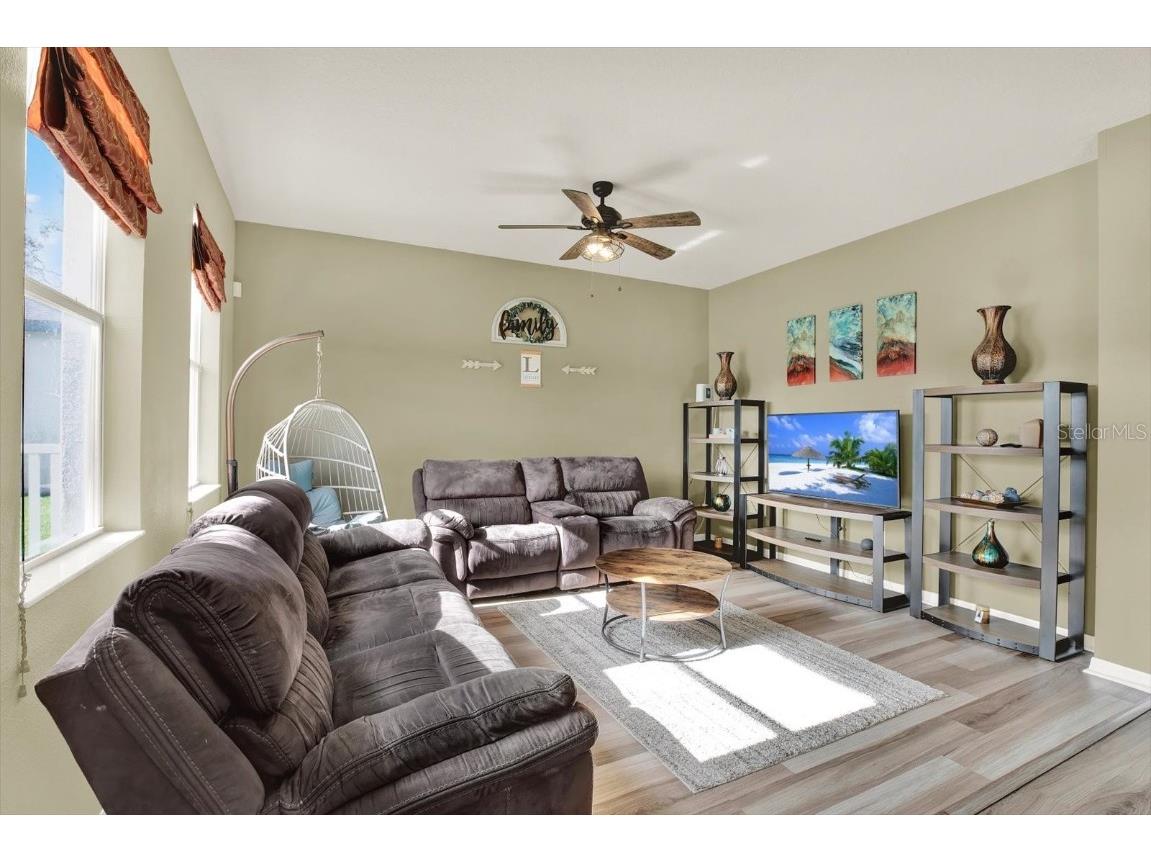 735 Winthrop Drive Spring Hill FL 34609 TB8405608 image7