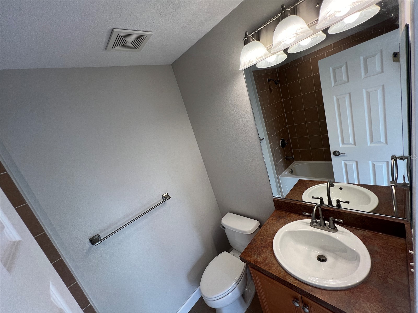 7350 Black Walnut Way Lakewood Ranch FL 34202 TB8447004 image33