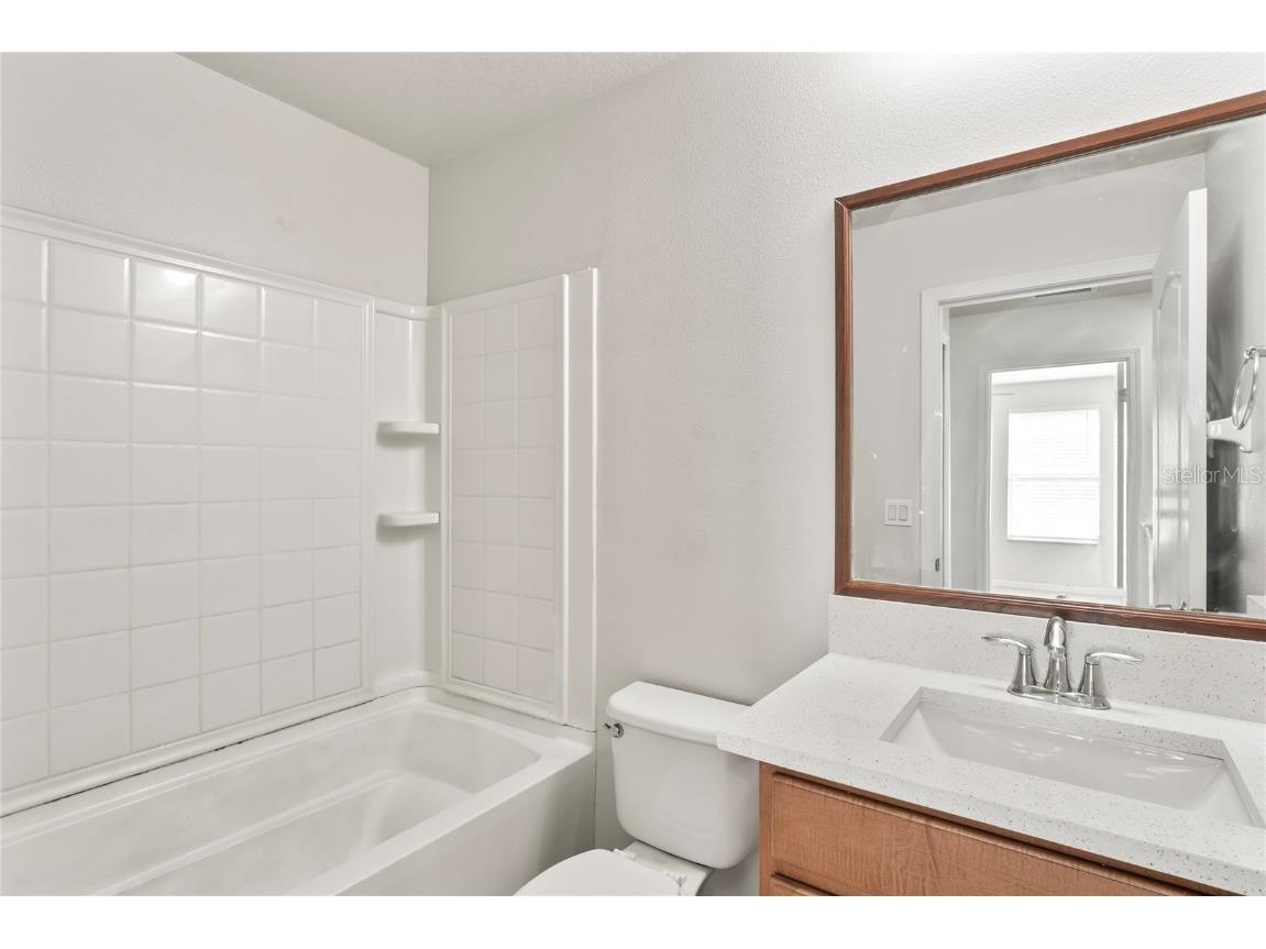 7350 Lumber Port Drive Ruskin FL 33573 TB8368278 image17