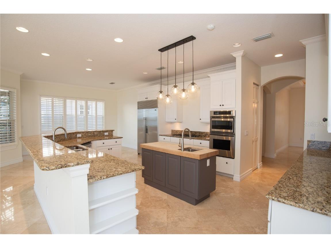 7350 Periwinkle Drive Sarasota FL 34231 A4667555 image11