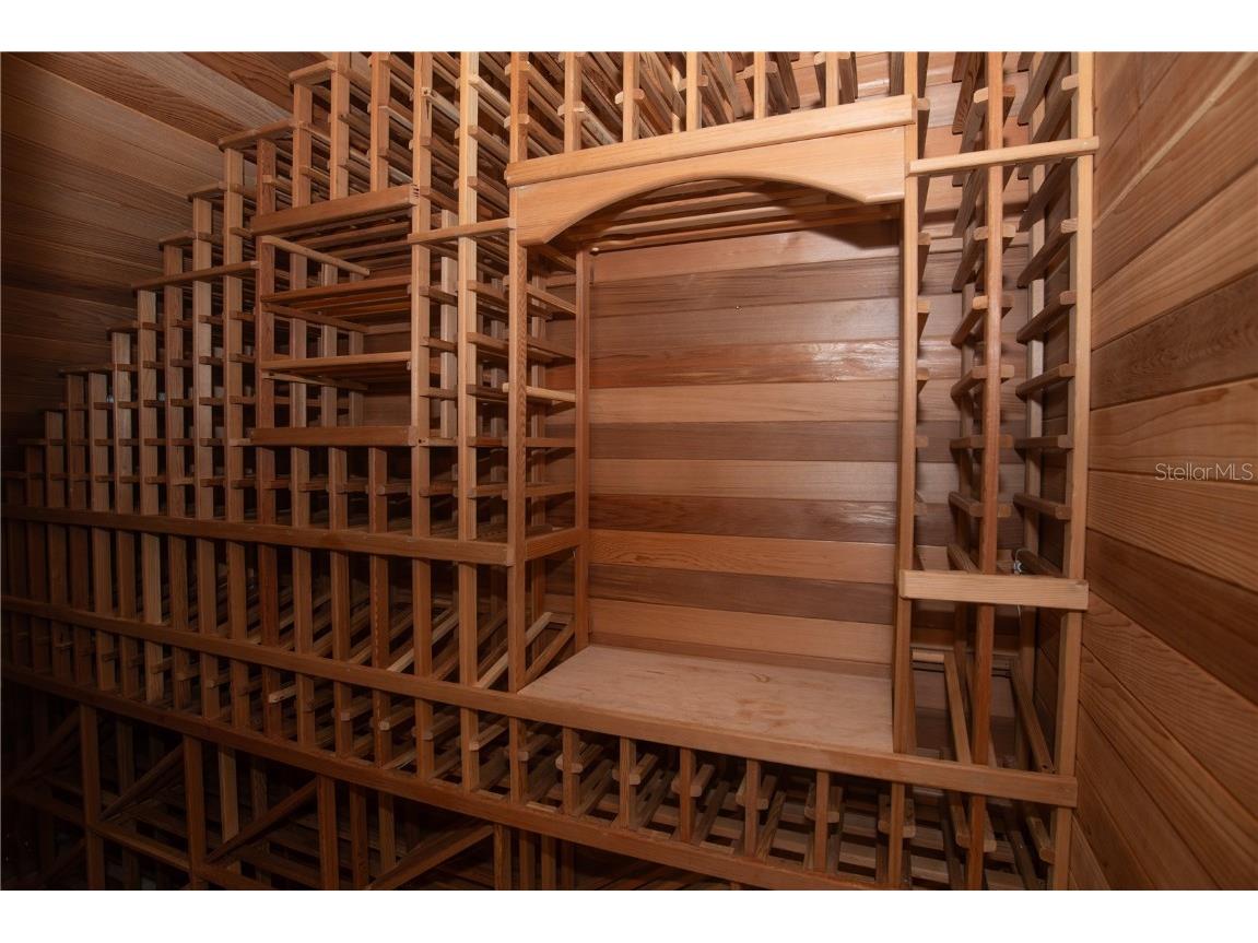 7350 Periwinkle Drive Sarasota FL 34231 A4667555 image12