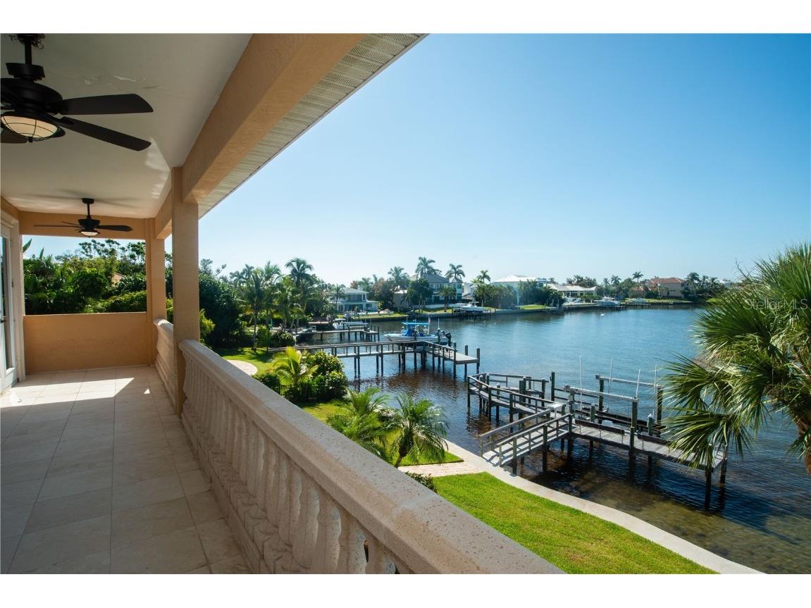 7350 Periwinkle Drive Sarasota FL 34231 A4667555 image24