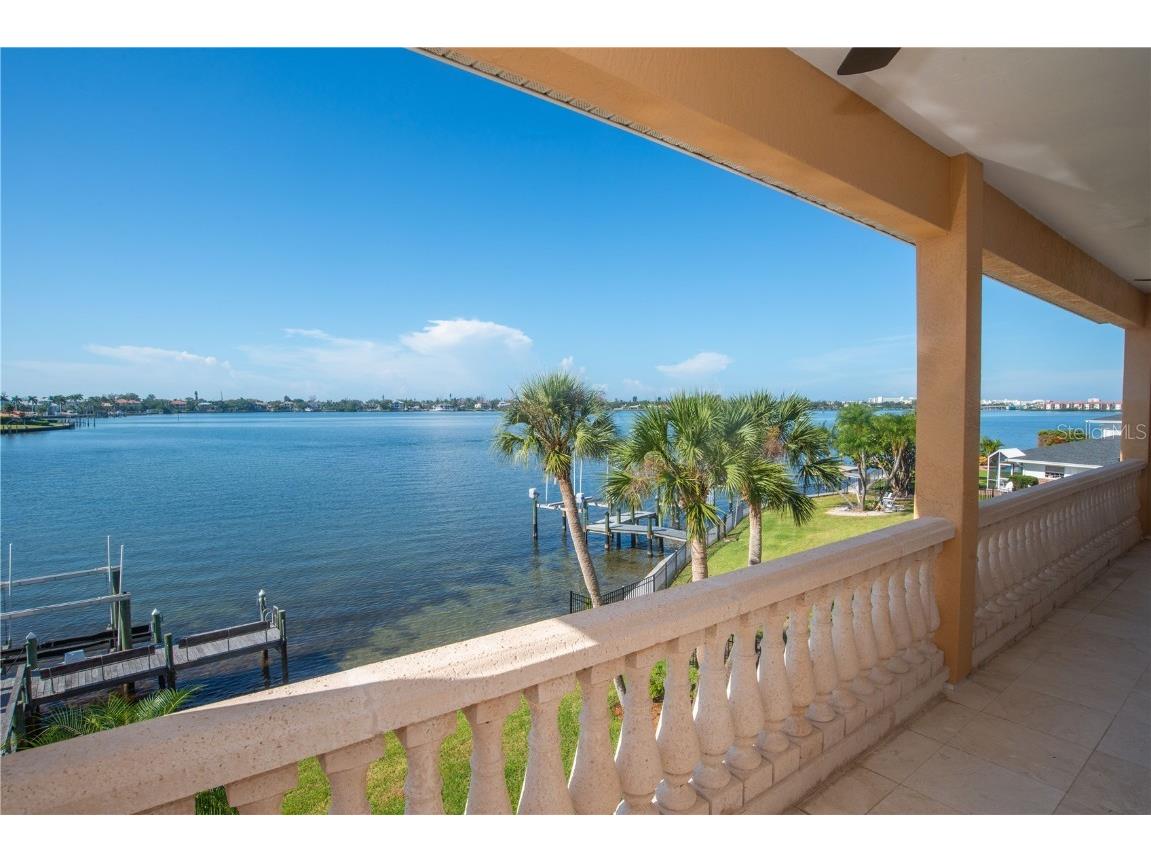 7350 Periwinkle Drive Sarasota FL 34231 A4667555 image25