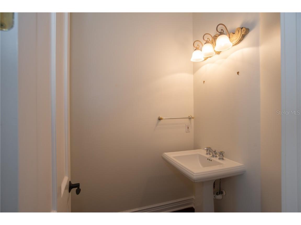 7350 Periwinkle Drive Sarasota FL 34231 A4667555 image28